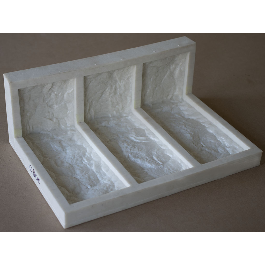 Готовая форма для декоративного камня Верона угол литой F080C